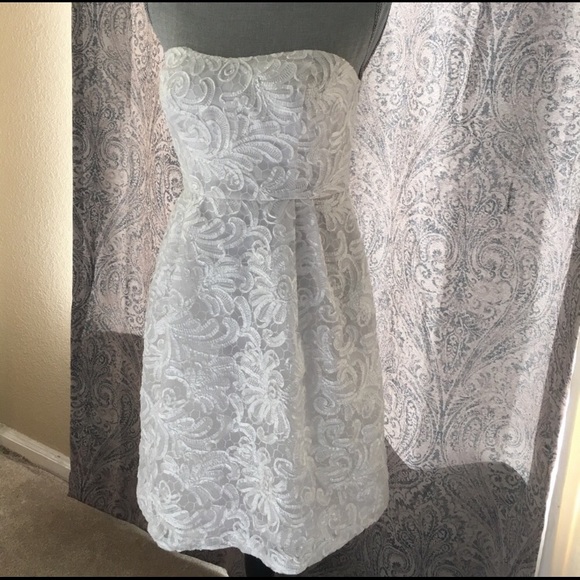 Elegant AT Wedding/Shower/After-Party Dress - Picture 2 of 5